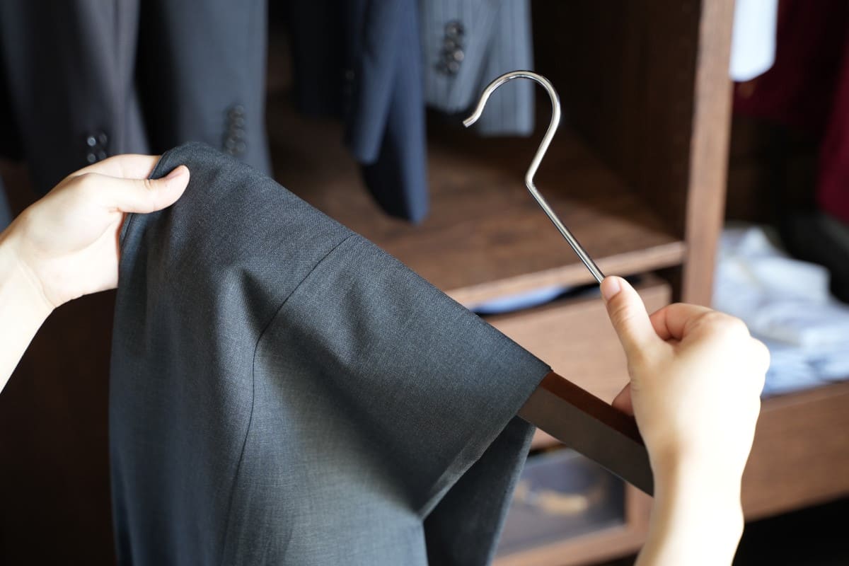 Introduction of easily storable hangers | Feature | NAKATA HANGER