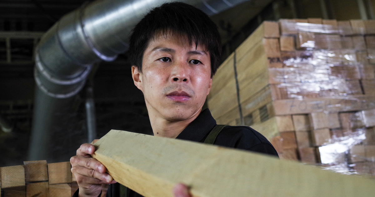 世界一のハンガーを作る | 成型特集 | NAKATA HANGER